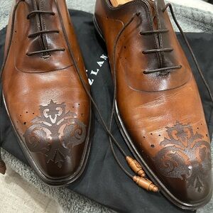 Vero Cuoio Brown Oxford Shoes with Broguing